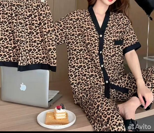 Пижамы женские