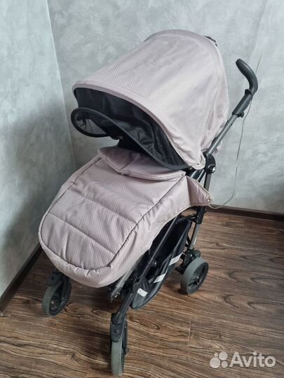 Прогулочная коляска peg perego si
