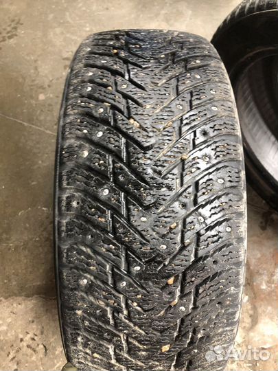 Nokian Tyres Hakkapeliitta 8 215/65 R17