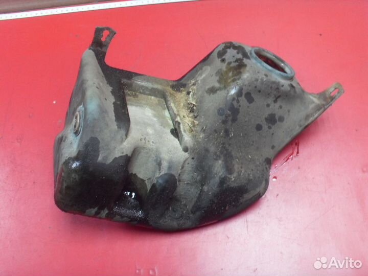 Бачок омывателя 3453281 Volvo 460 1988-1996 Вольво