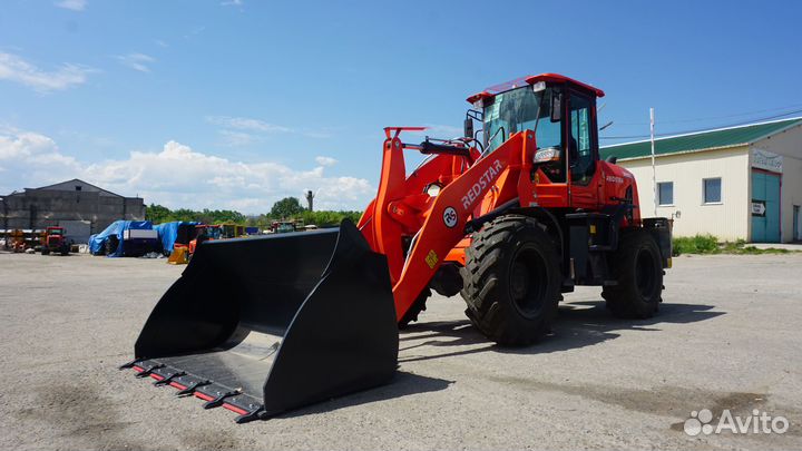 Фронтальный погрузчик Redstar 2400GT, 2023