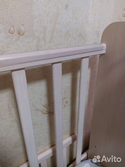 Детская кроватка трансформер с маятником