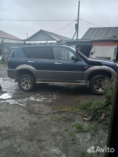 SsangYong Rexton 2.9 AT, 2003, 100 000 км