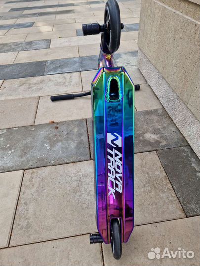 Трюковой самокат novatrack