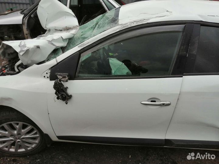 Разбор renault fluence