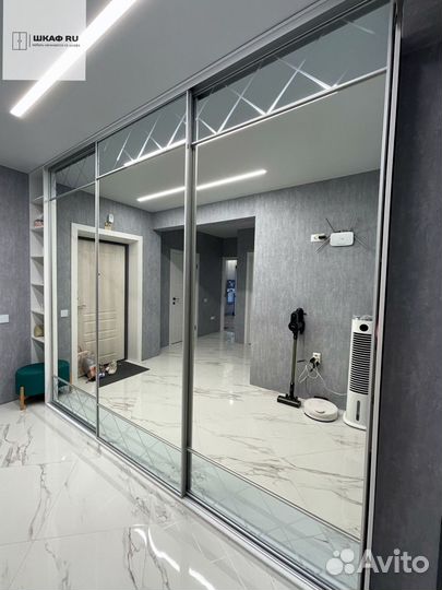 Стильный шкаф