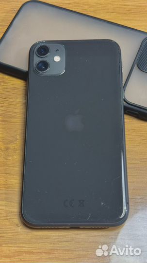 iPhone 11, 64 ГБ