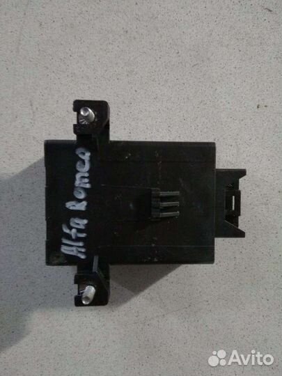 Блок управления центральным замком Alfa Romeo 156
