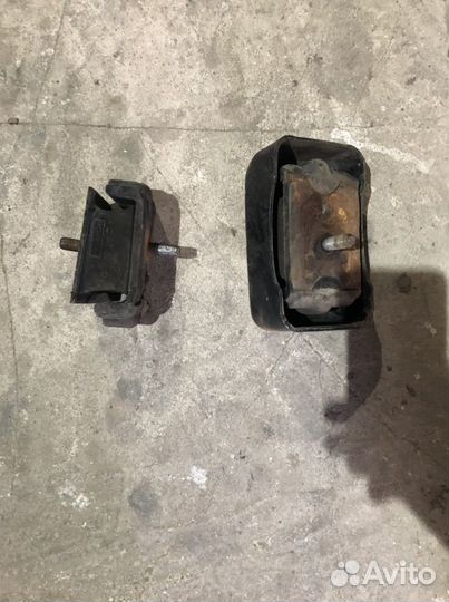 Подушка двигателя Форд Рейнджер Мазда вт50 В2500