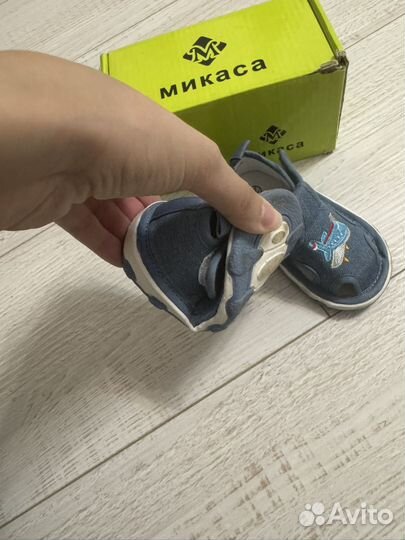 Сандалии Микаса 20