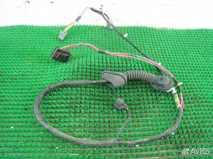 Проводка двери задней левой Ford Maverick TM1 2005