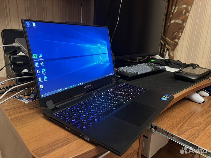 Ноутбук Gigabyte aorus XE 5