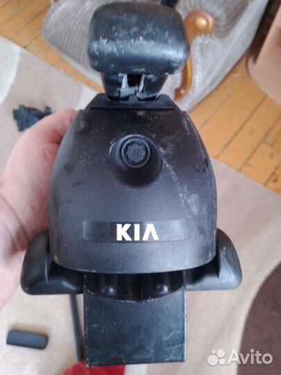 Багажник на Kio