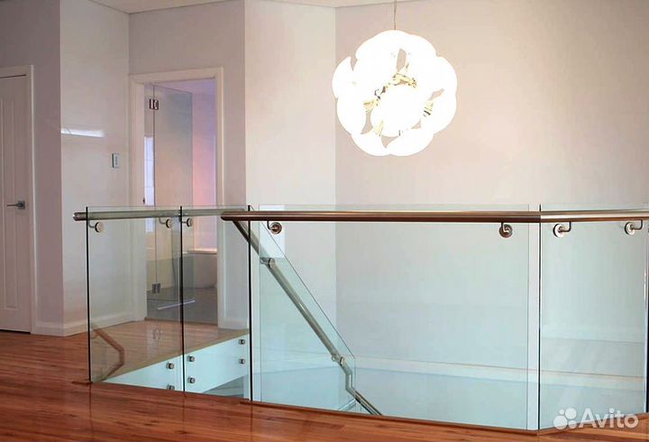 Стеклянные ограждения лестницы от производителя