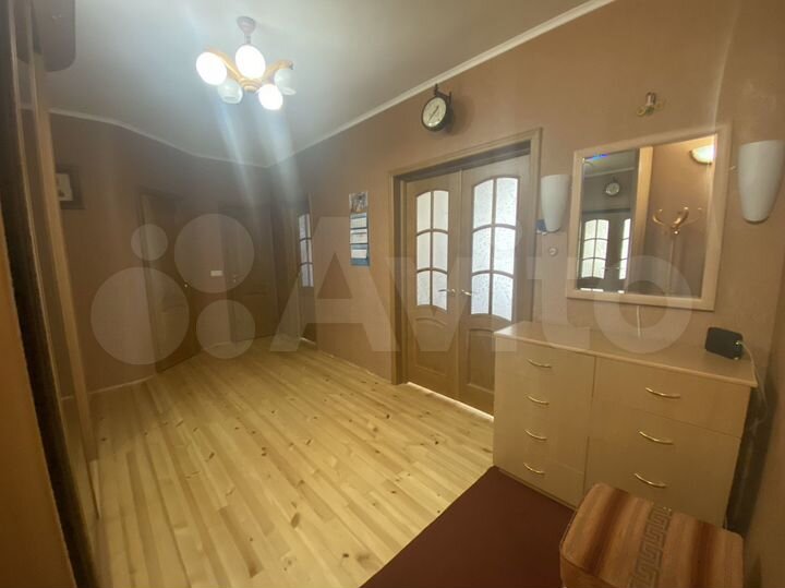 2-к. квартира, 77,9 м², 7/9 эт.