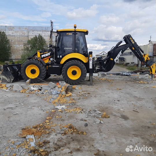 Экскаватор погрузчик MST 644 plus