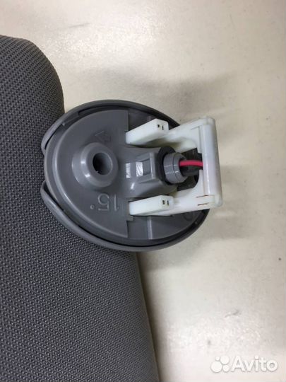 Козырек солнцезащитный внутри Toyota Camry V50 201