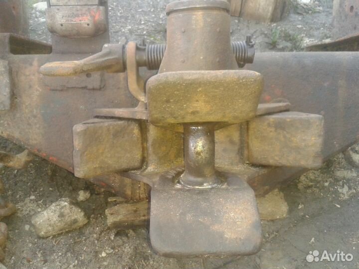 Сцепное устройство