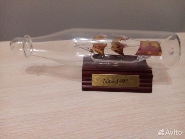 Модель корабля в бутылке 