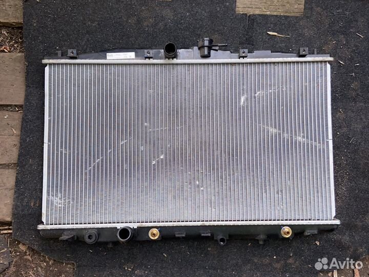 Honda accord 7 2.4 радиатор охлаждения