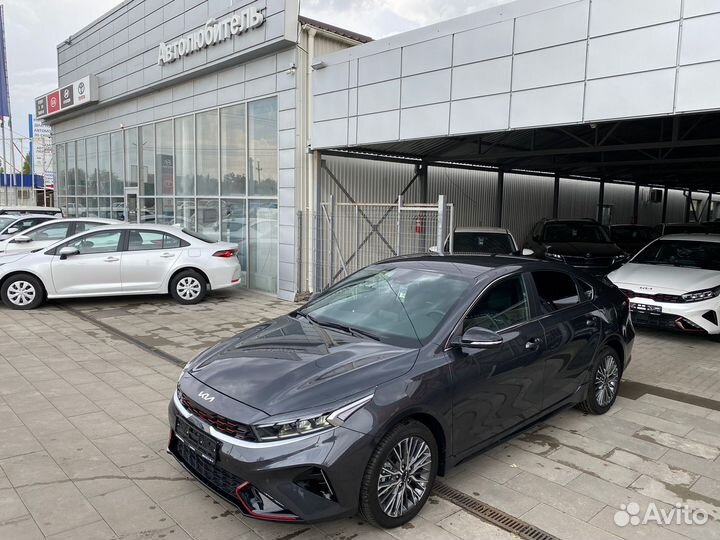 Kia Cerato, 2022