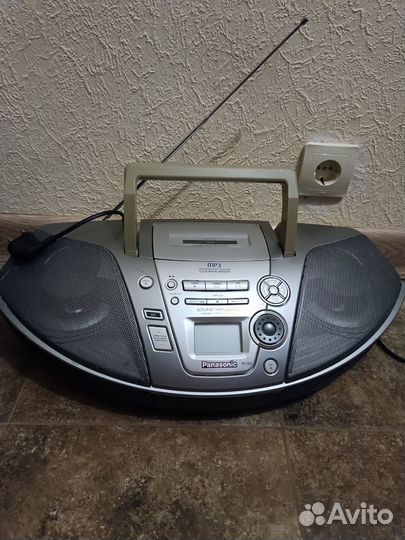 Музыкальный центр panasonic