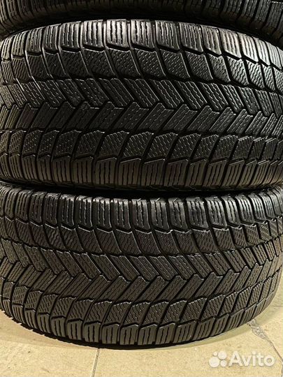 Michelin X-Ice Snow SUV 275/50 R20 113T