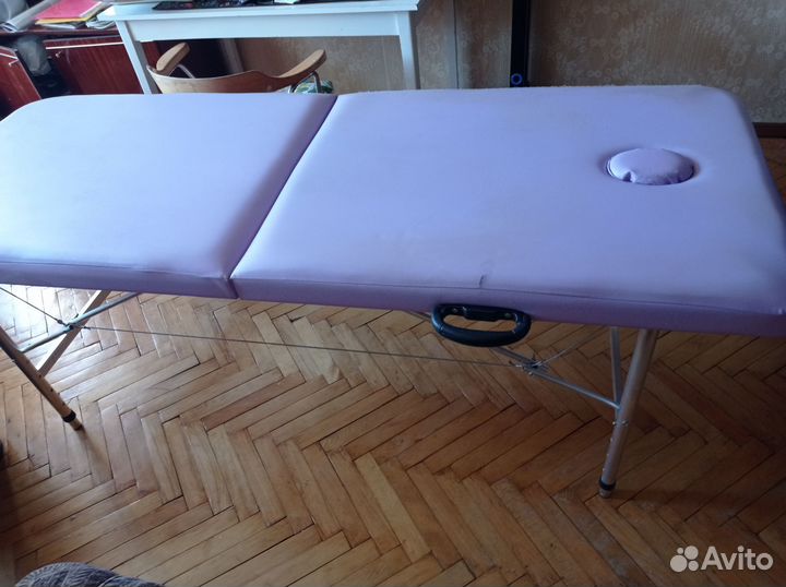 Массажный стол