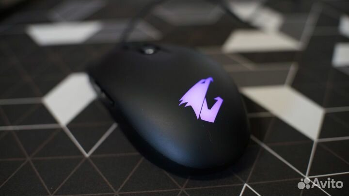 Gigabyte игровая мышь gaming aorus m2 новая