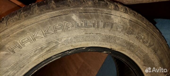 Nokian Tyres Hakkapeliitta 8 SUV 215/65 R16 102T