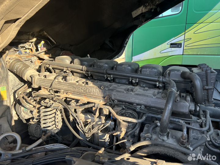 Scania 124L с полуприцепом, 2011