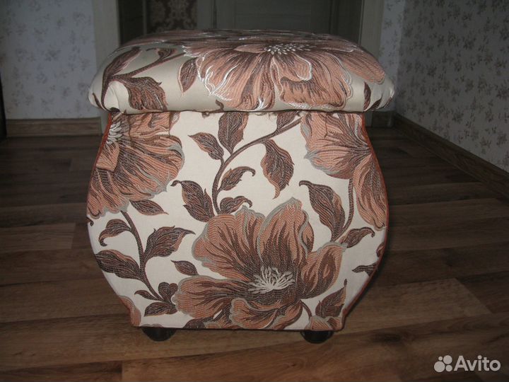 Пуфик с ящиком