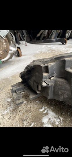 Фара левая Mitsubishi Outlander 2012г