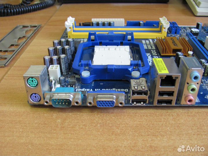 Материнская плата ASRock N68C-S UCC