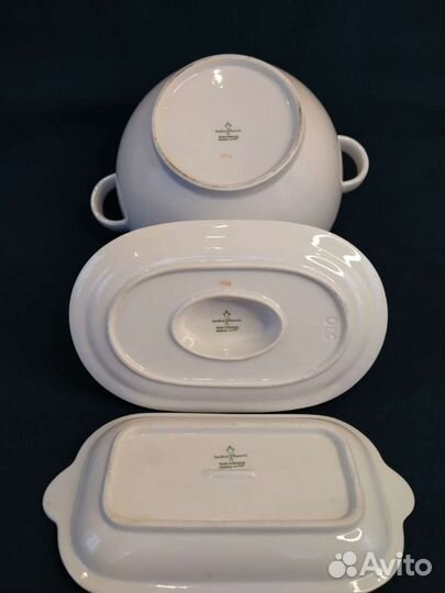 Часть столового сервиза Германия