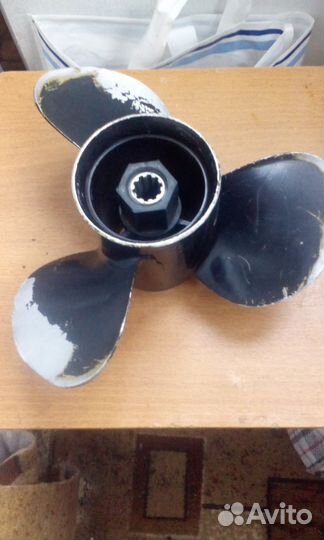 Винт гребной