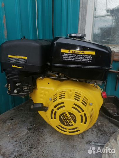 Продам двигатель 9л.с