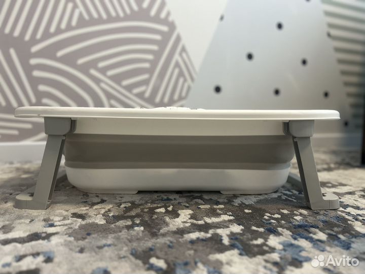 Ванночка детская складная и матрасик