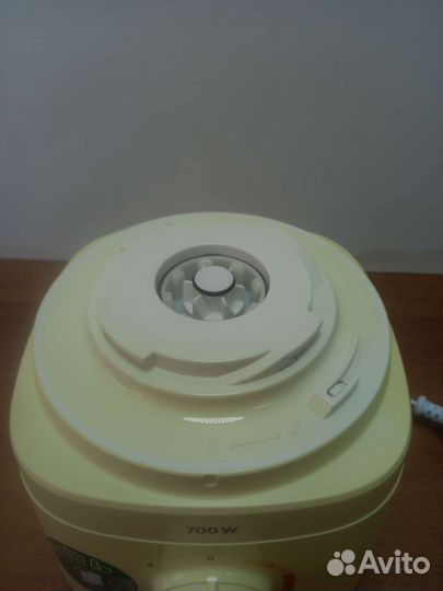 Кухонный комбайн Phillips HR7310