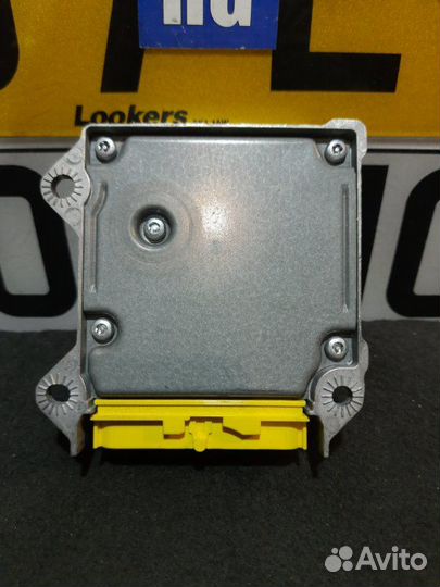 Блок управления подушками безопасности Skoda