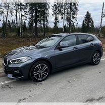 BMW 1 серия 1.5 AMT, 2019, 62 500 км, с пробегом, цена 2 599 000 руб.