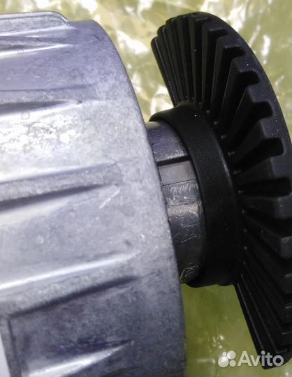 Подушка двс L W213 (A2132400700)