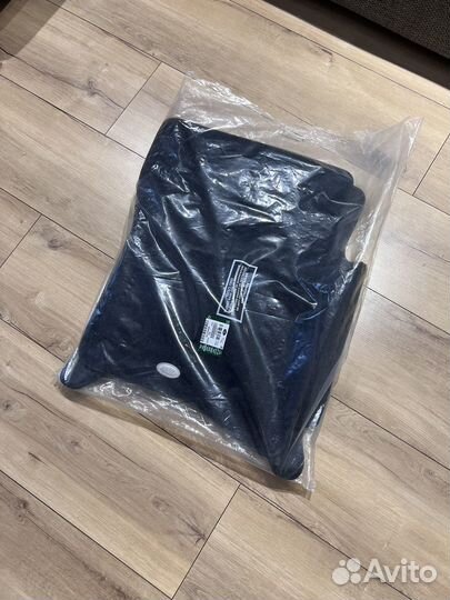 Новые коврики Land Rover Defender 110 NEW 2020