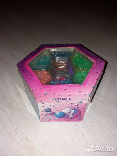 Набор для творчества. бусы/браслеты своими руками