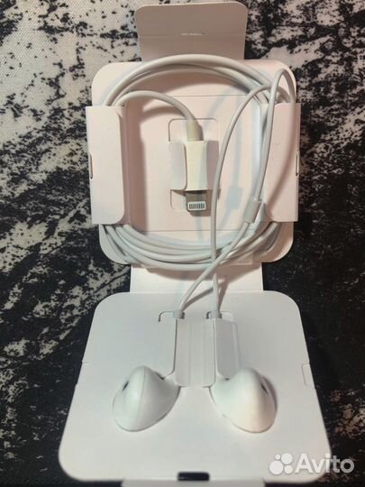 Наушники apple earpods lightning