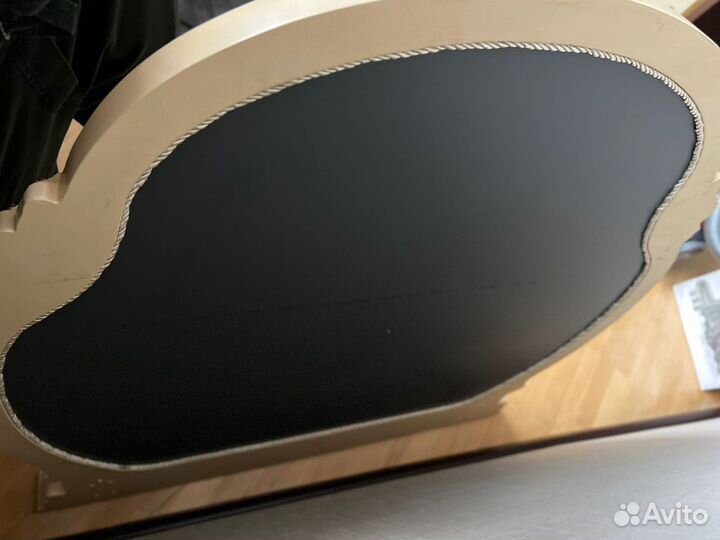 Зеркало для спальни, гостиной, холла