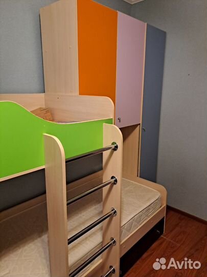Двухъярусная кровать для детей