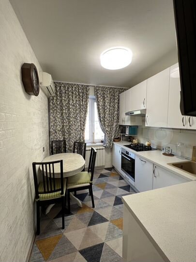 3-к. квартира, 63 м², 5/10 эт.