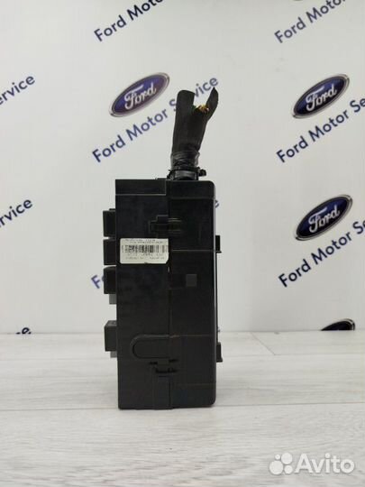 Блок предохранителей Ford Transit 8 2014-2022