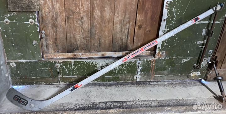 Клюшка хоккнйная Fisher правый хват